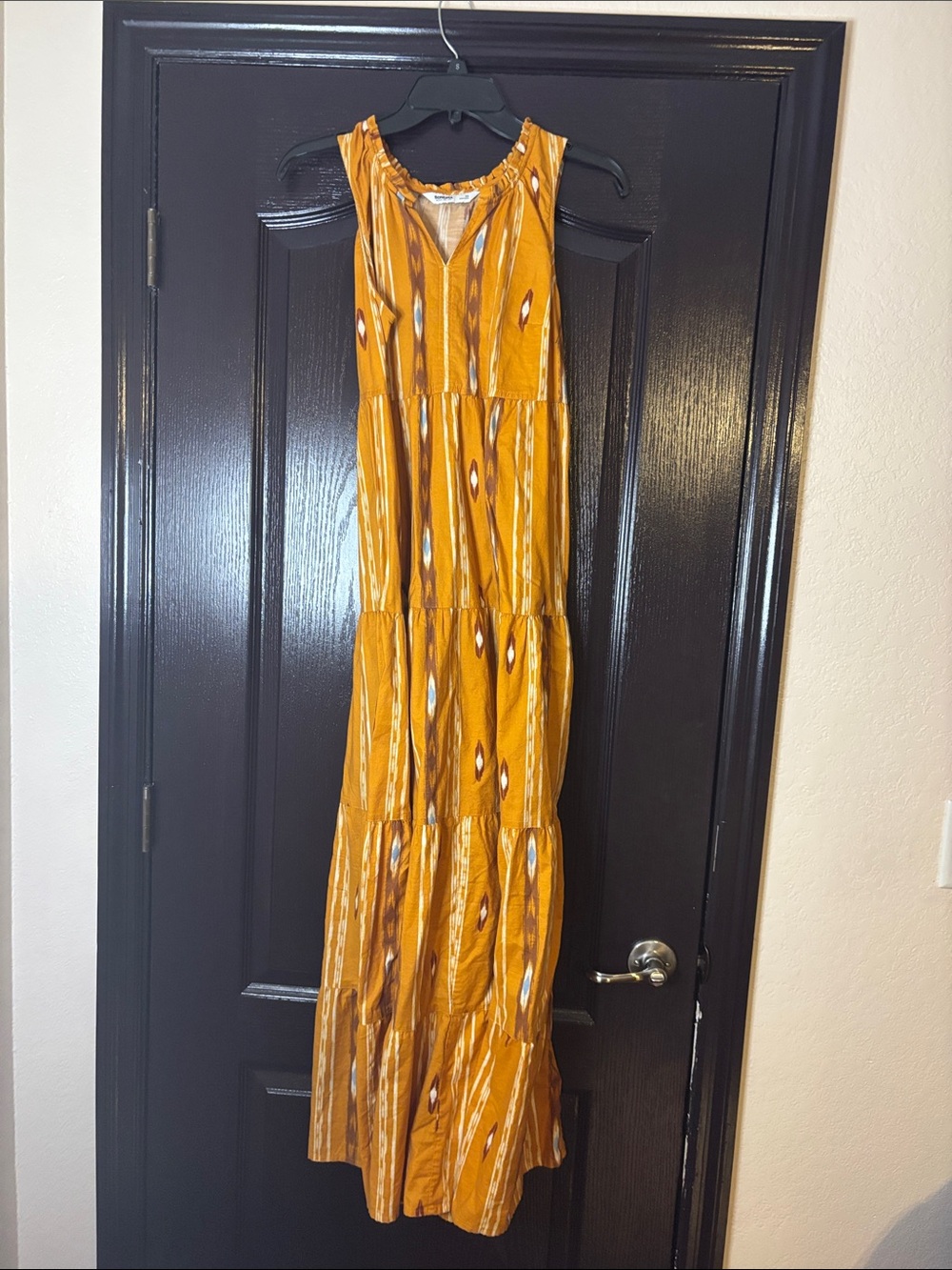 Sleeveless Yellow Patterned Maxi Dress